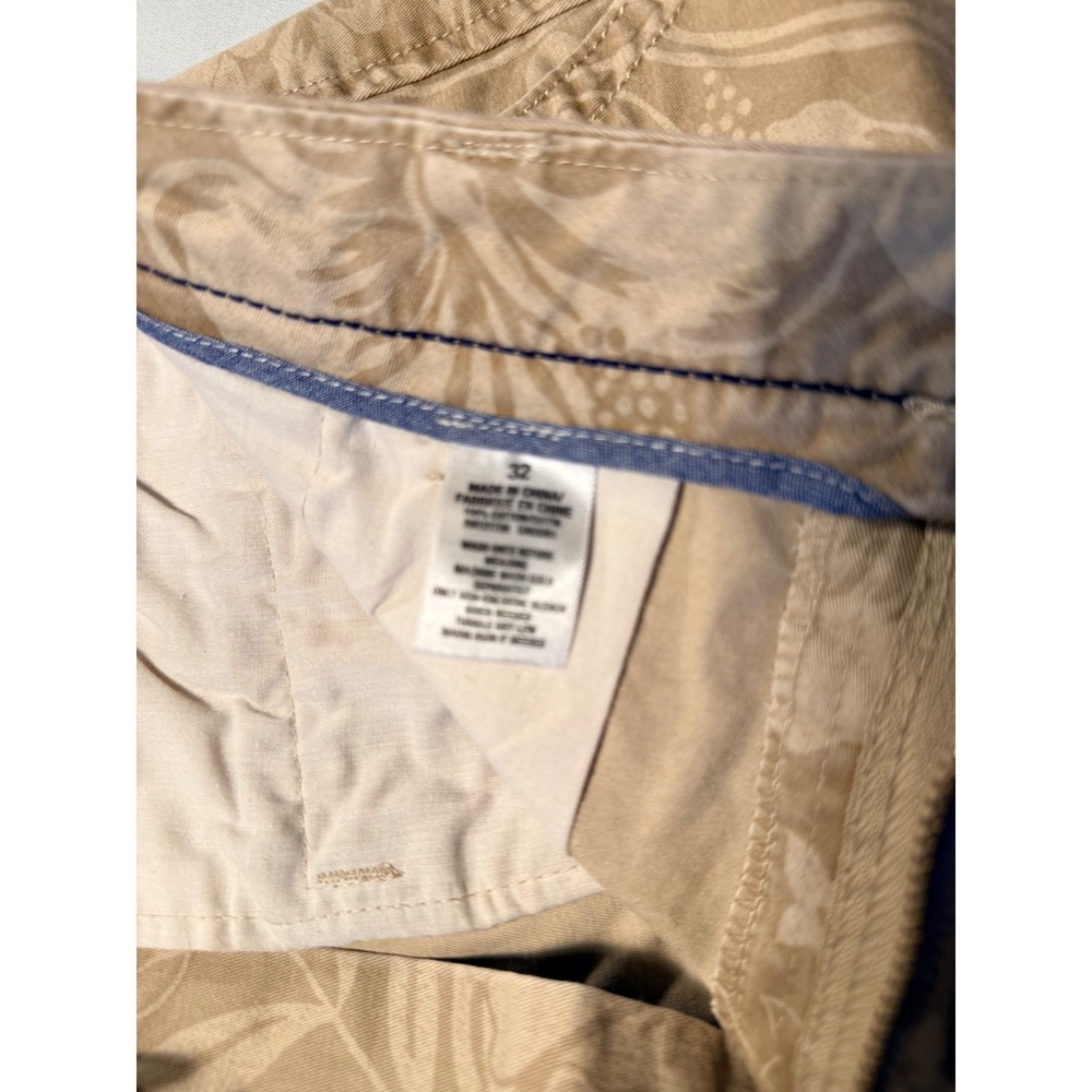 Aeropostale Mens Tan Khaki Tropical Hibiscus Floral Chino Shorts Size 32 - Picture 4 of 7